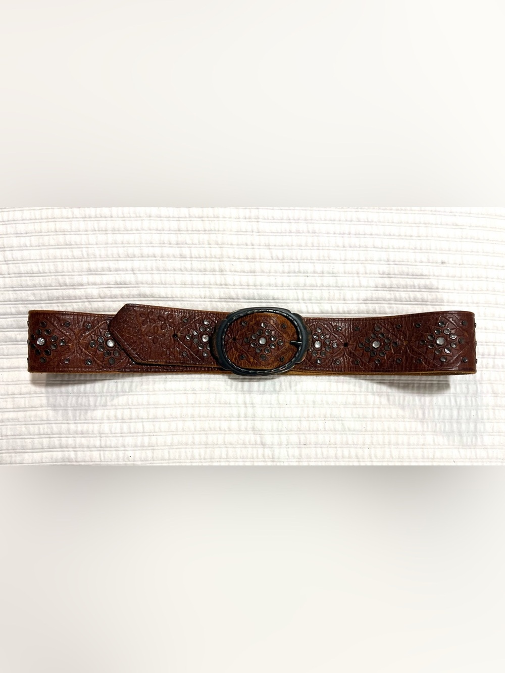 Abercrombie & Fitch Brown Tooled Leather Belt with Oval Buckle